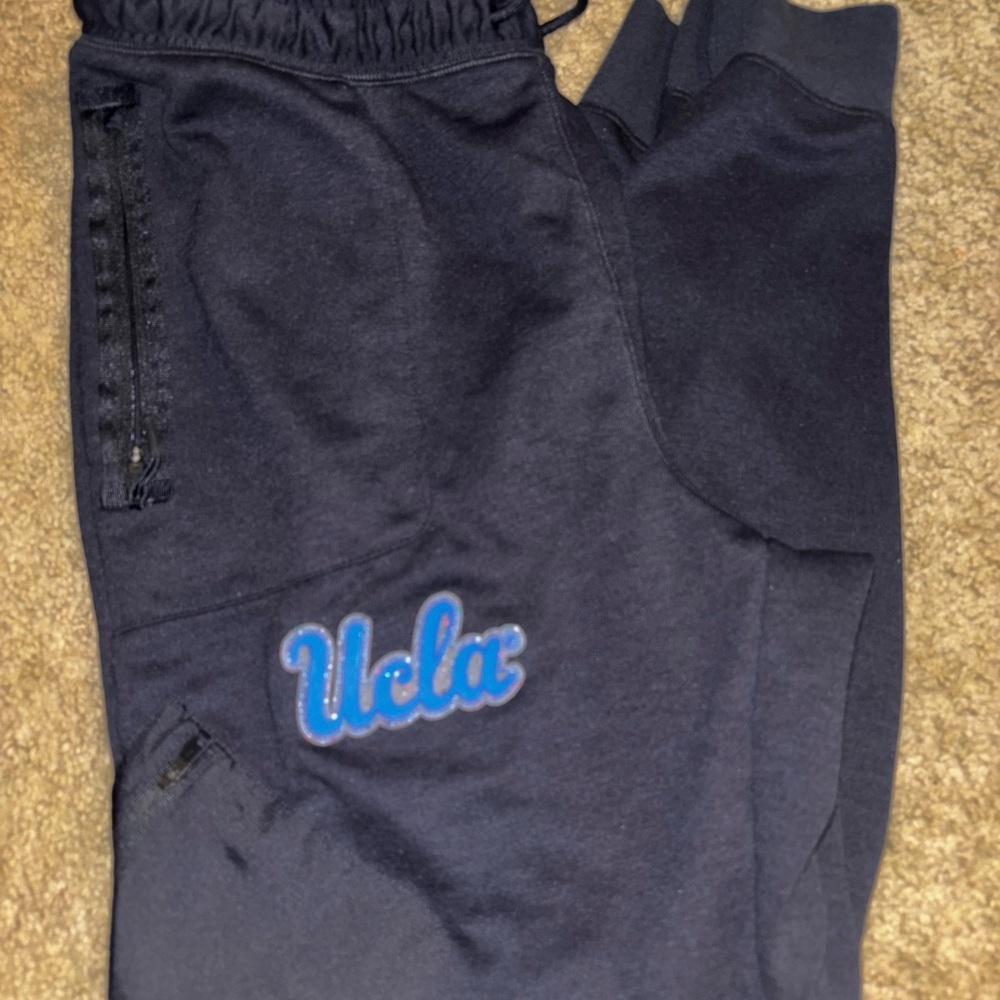 (#10) Jordan Kids Black Joggers smoke free home - Picture 4 of 5
